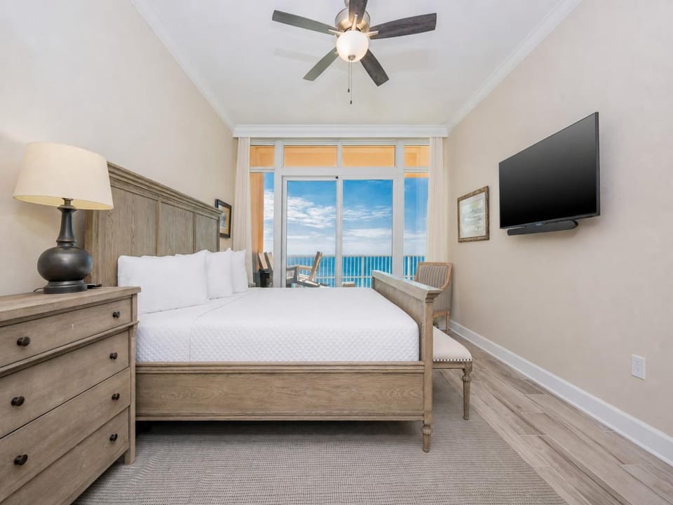 Unwind after a day at the beach and stream your favorite shows in the master and wake up to seagulls and gentle waves