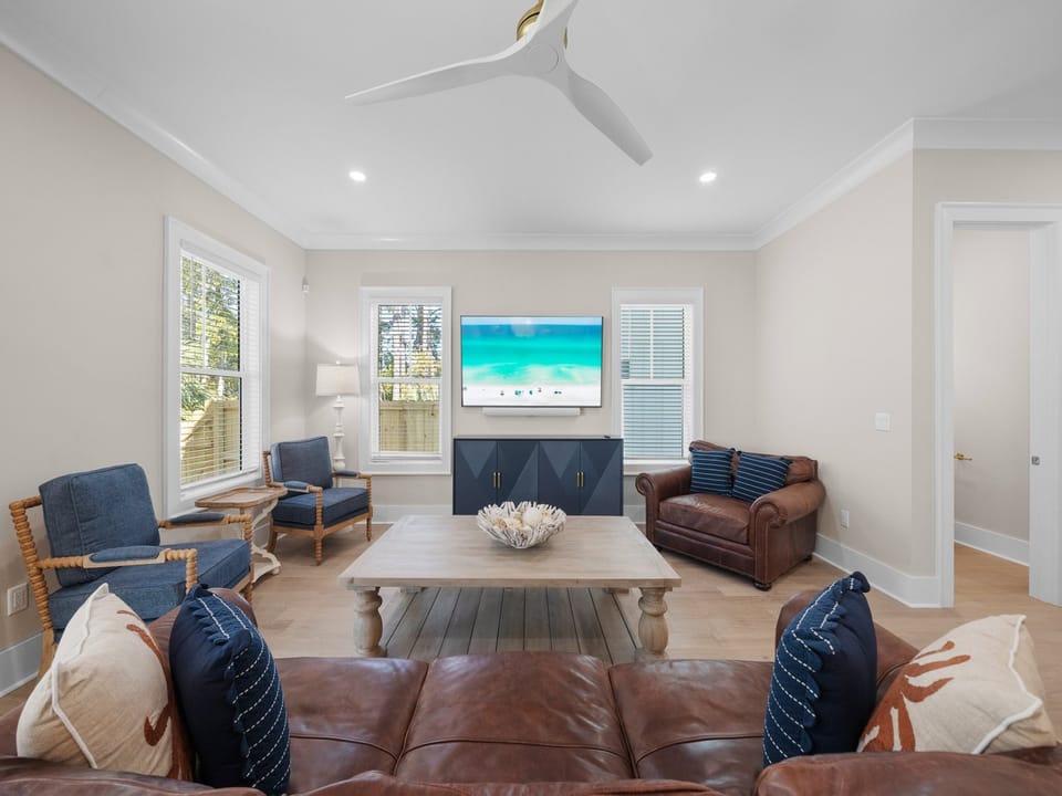 Laguna Beach House | Main Living Area | 1st Floor