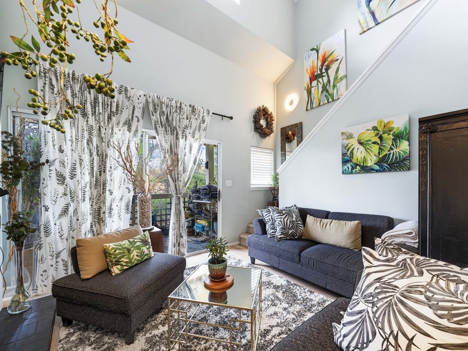 Welcome to Waikoloa Hills 606!