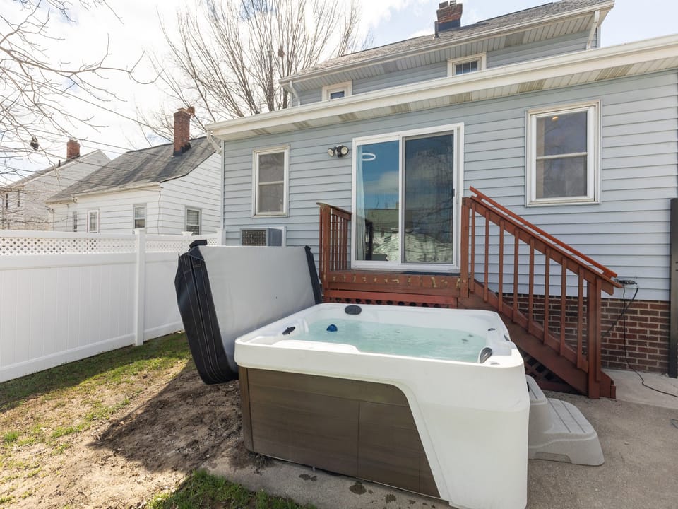 Tub