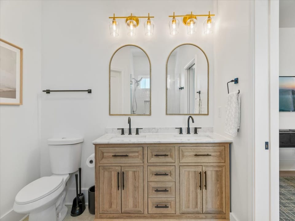 Master bath - top floor