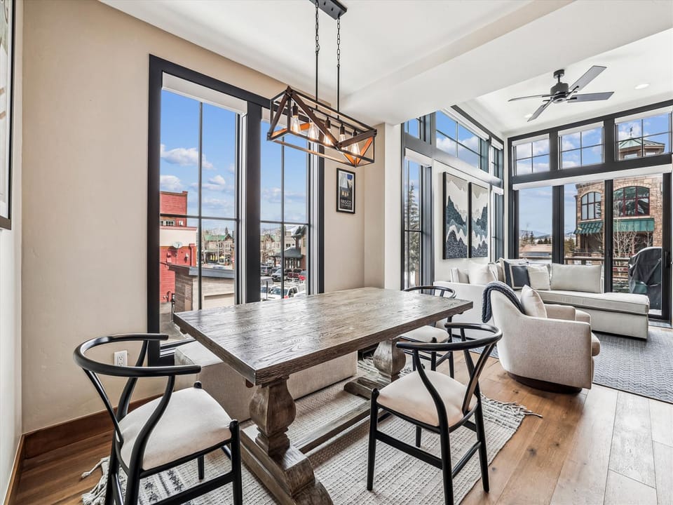 Dining Area, Decked Out Downtown, Frisco Vacation Rental