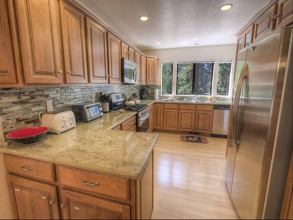 hch1221 kitchen