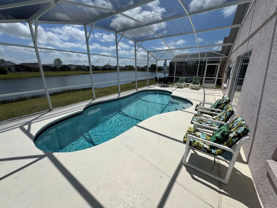 Pool 2.jpg