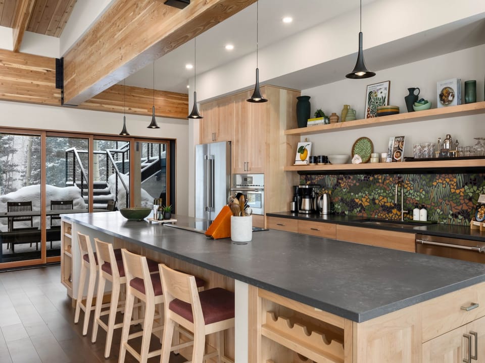 Ideal space for hosting friends or enjoying amazing evening with family.