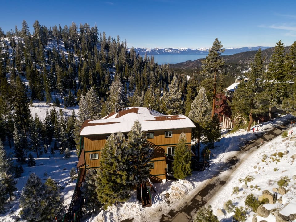 Stunning lake and mountain views, visible from every angle of the condo.