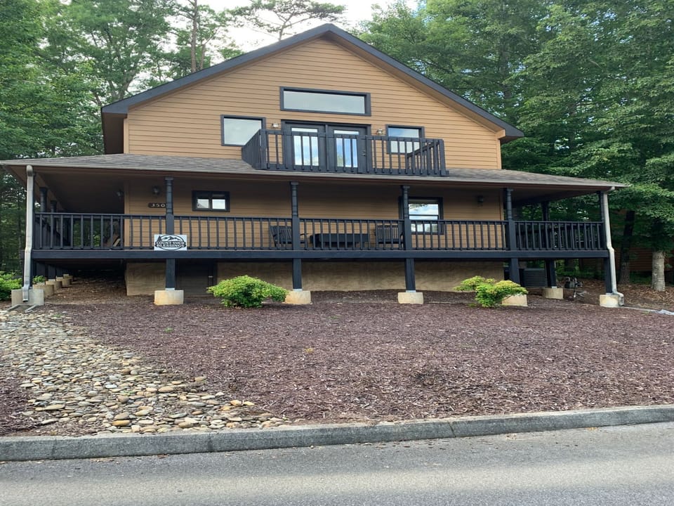 Front view of Cabin