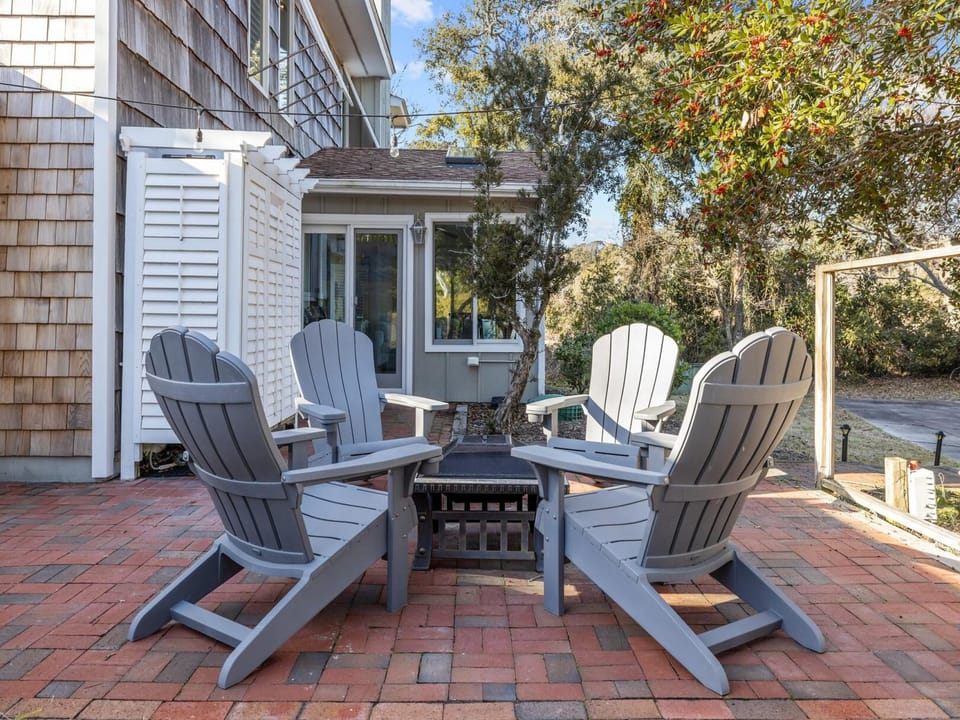 Outdoor seating