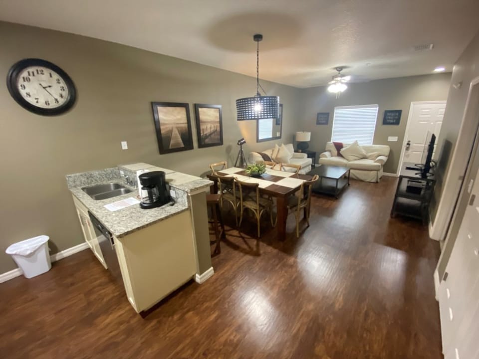 Spacious open-plan kitchen and dining area, perfect for hosting guests.