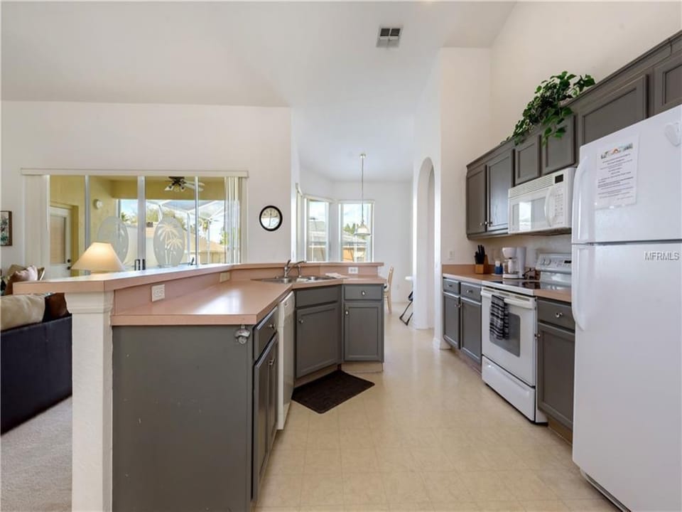Functional kitchen with all the essentials for a convenient and enjoyable stay.