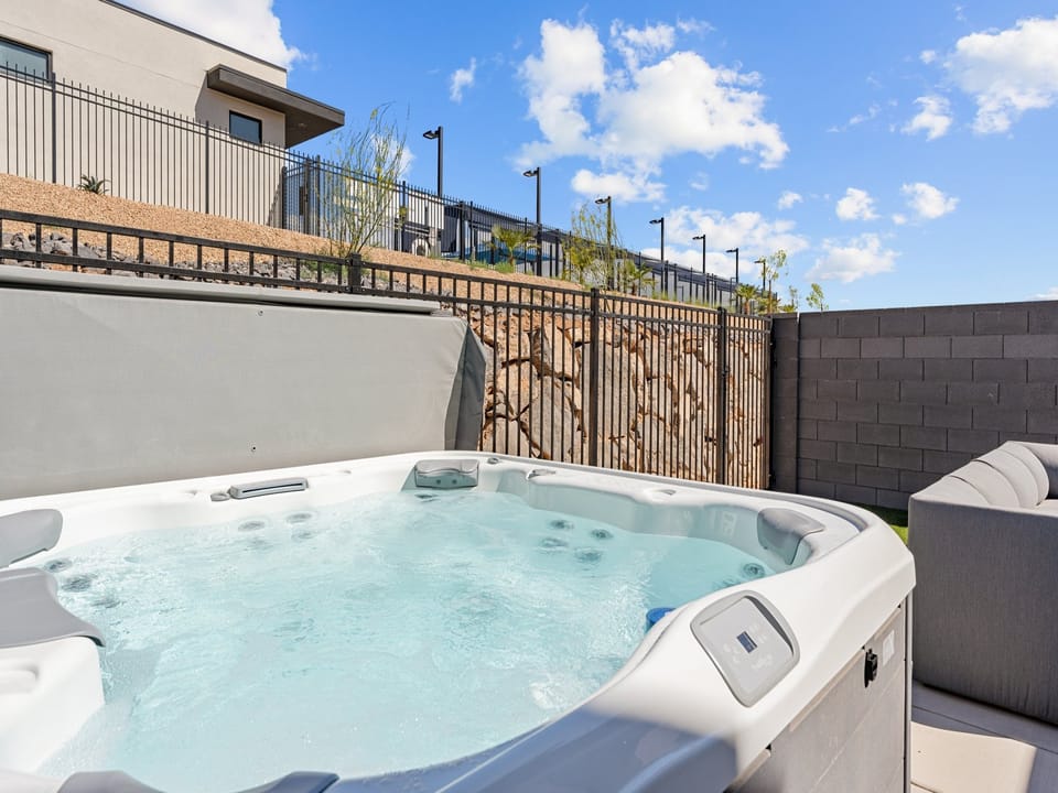 Private Hot Tub