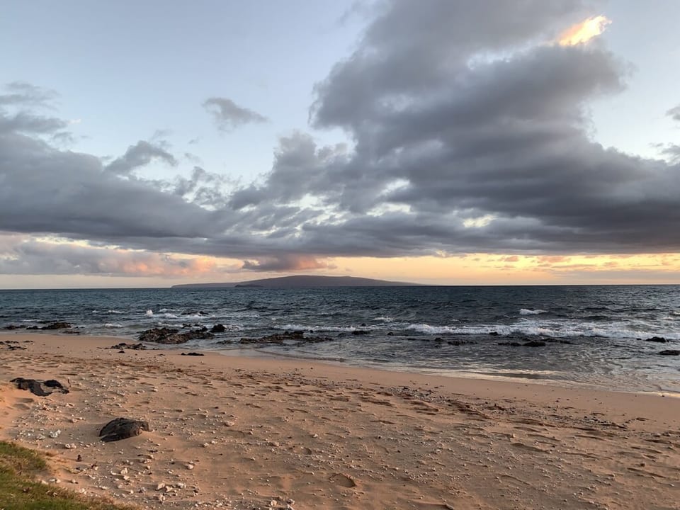 Mokapu beach - just a short walk from the unit