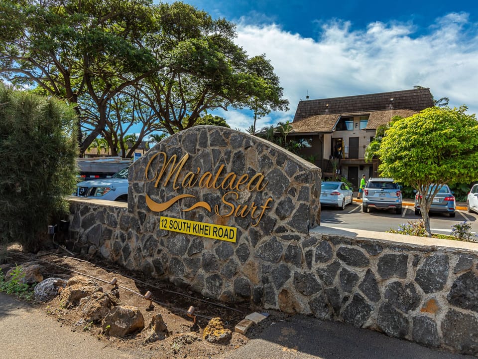 Welcome to Ma'alaea Surf in Kihei