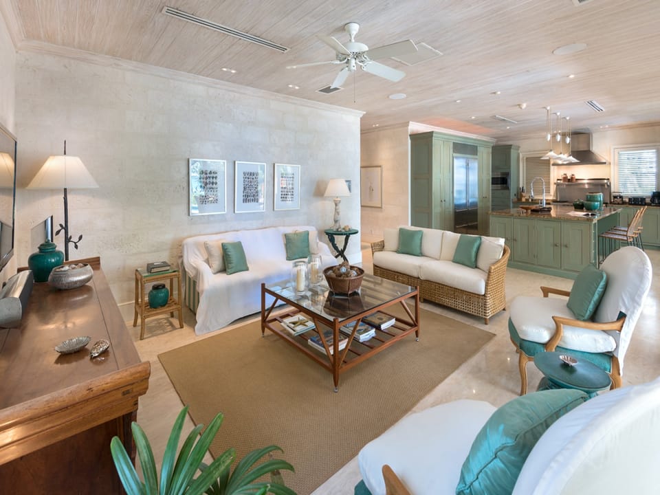 Latitude - Living area
