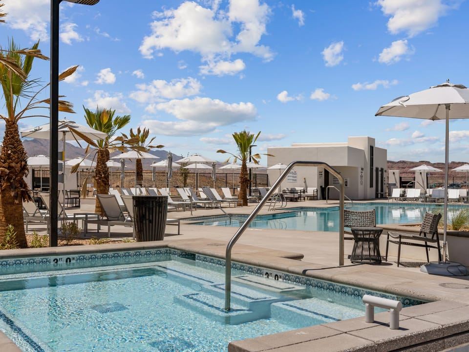 Colcada Springs Hot Tub and Pool