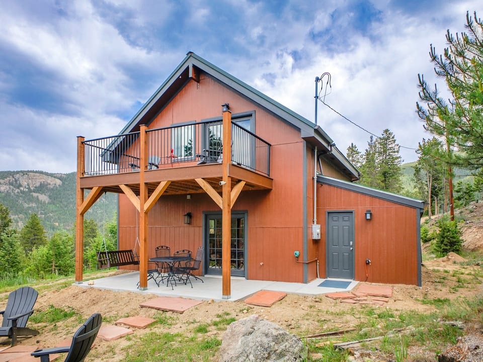 Little Divide Patio 1