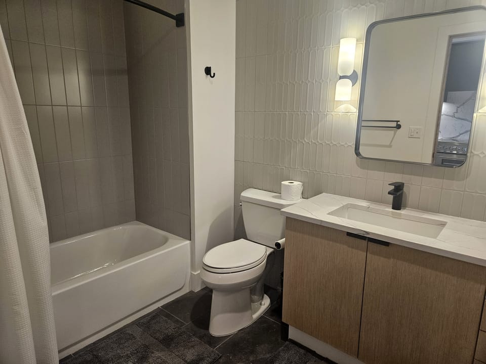 Bathtub