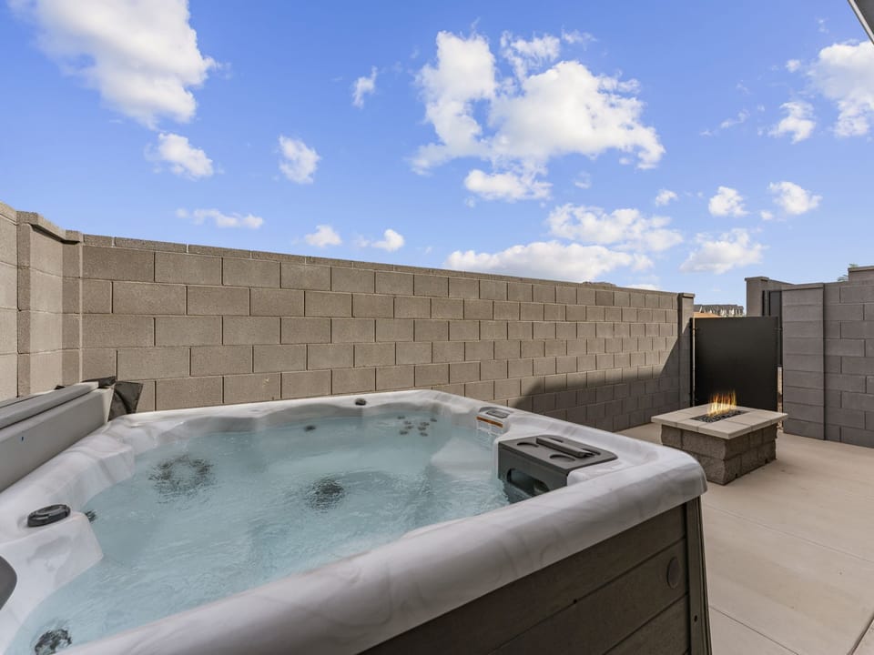 Private Hot Tub