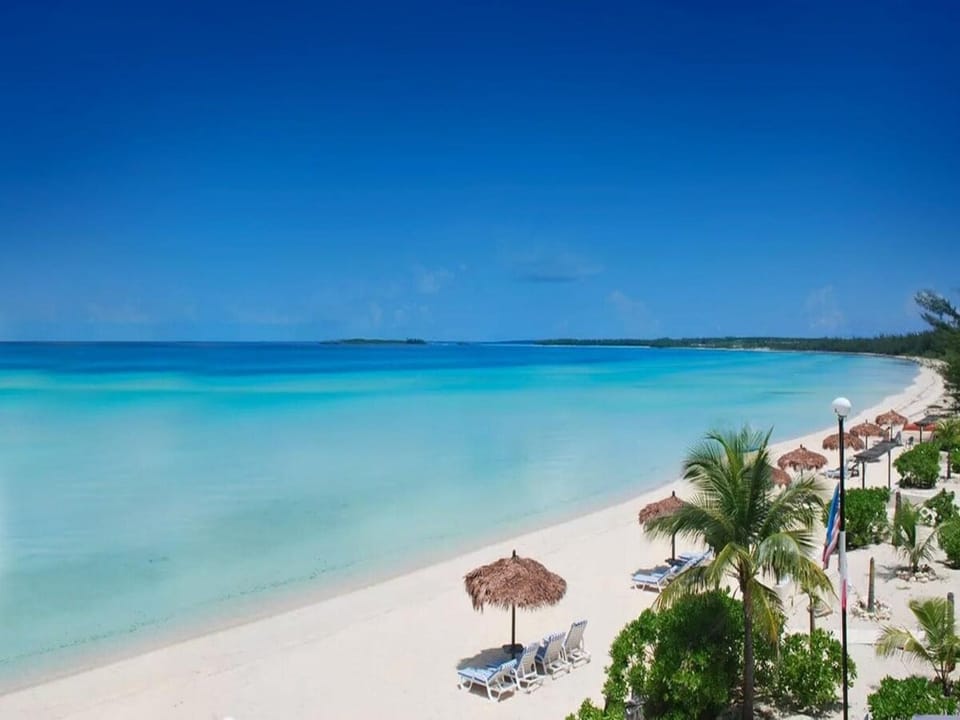 Cocodimama's spectacular beach.