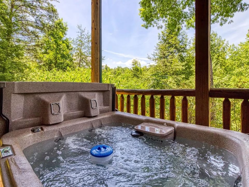 Tub