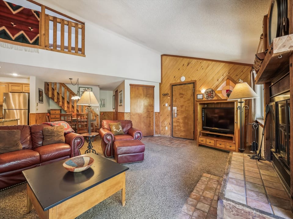 Living Room - Pine Ridge 11E - Breckenridge Vacation Rental