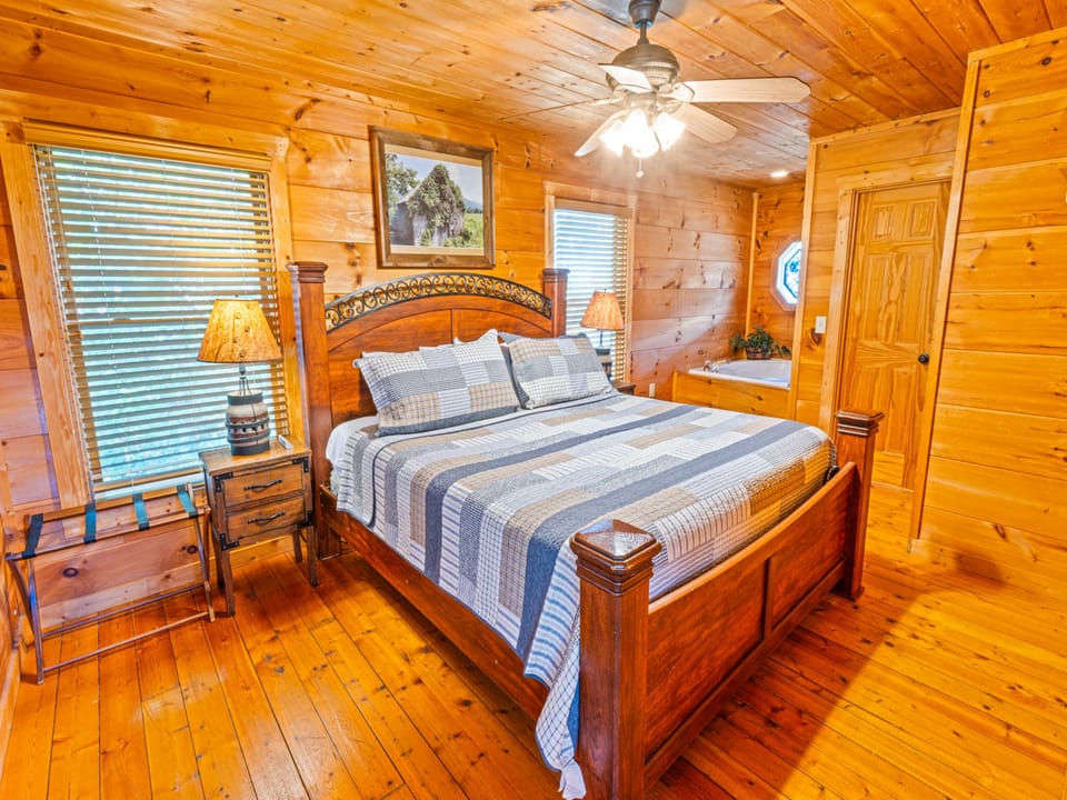 Firefly Lodge House in Sevier County