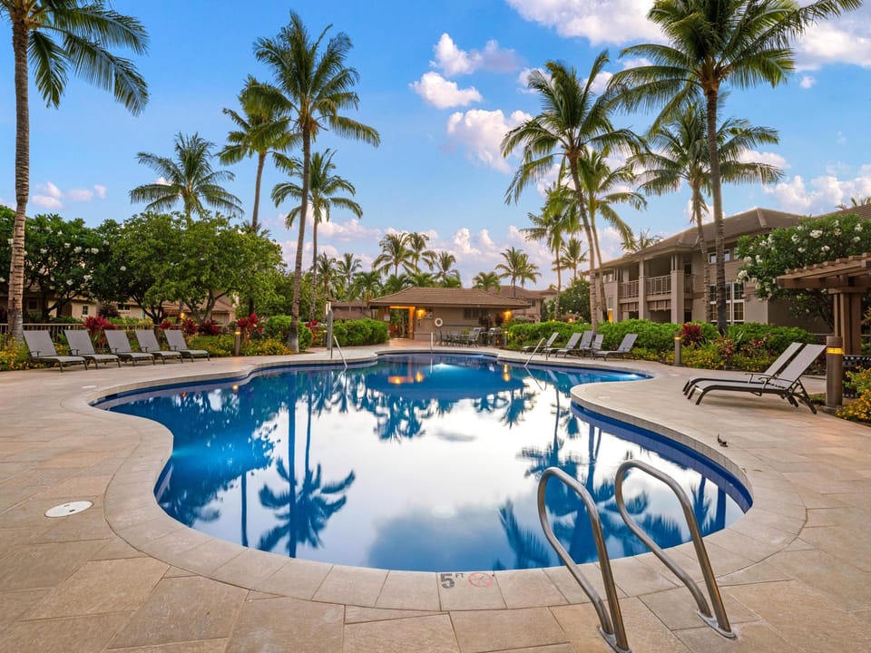 Relax poolside