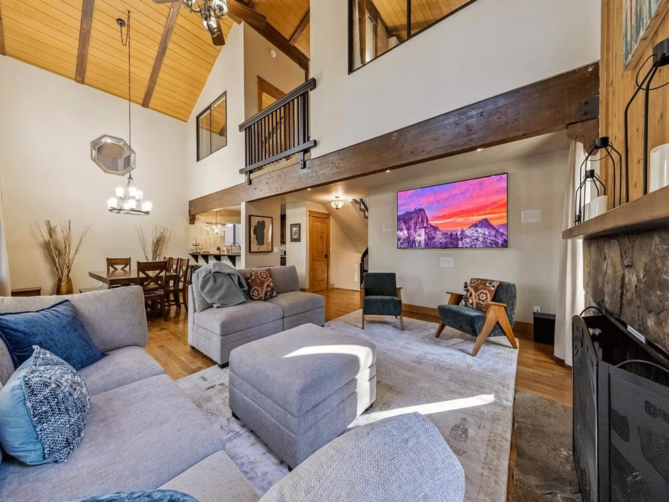 Cozy Family Seating