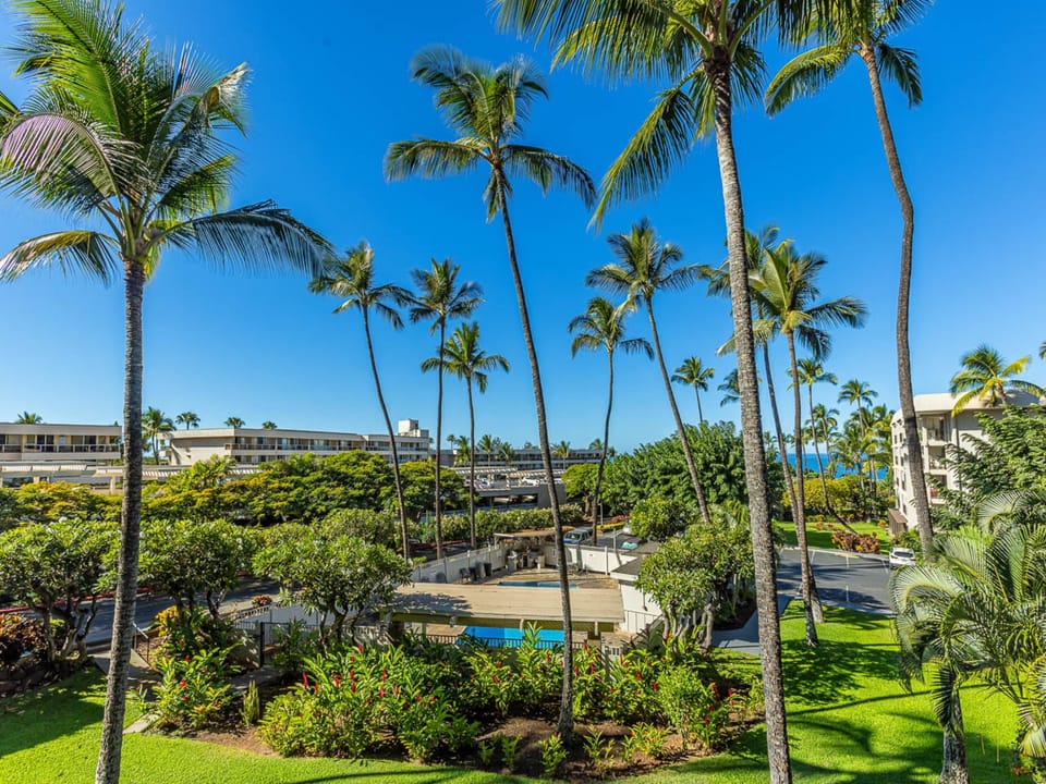 Lanai views that beautifully capture the essence of Kihei