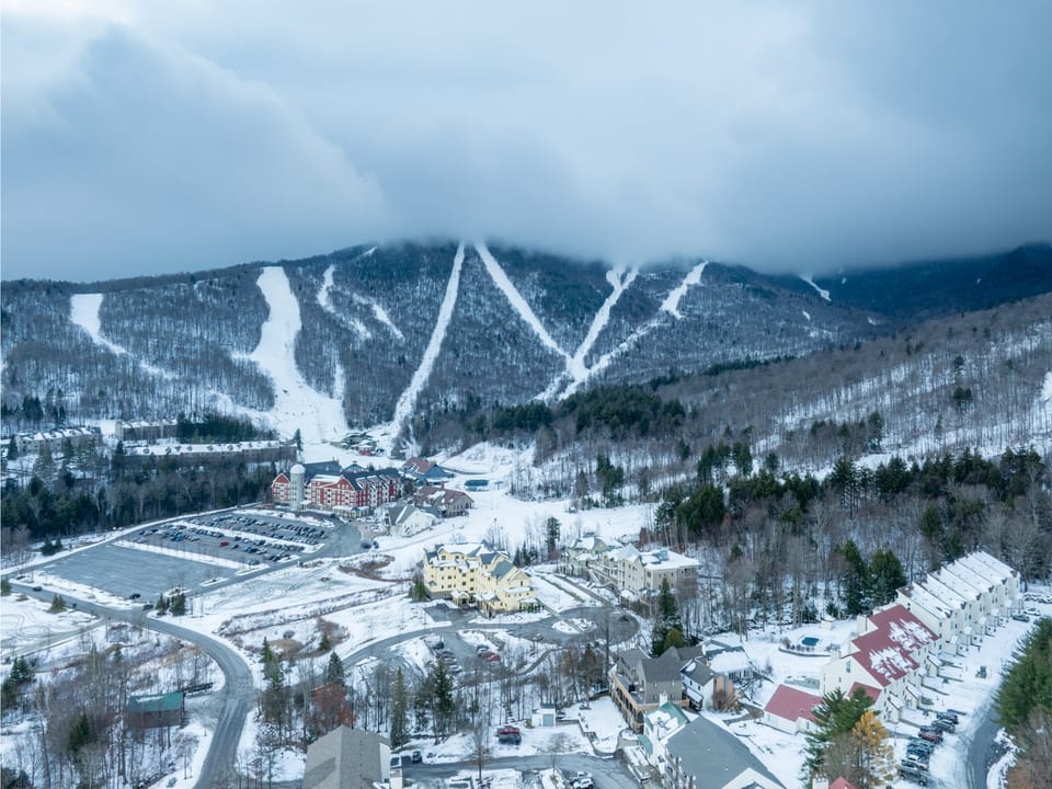 Wake up to breathtaking mountain views and world-class skiing right at your doorstep. Your winter adventure awaits in this stunning alpine setting where fresh powder meets cozy comfort.
