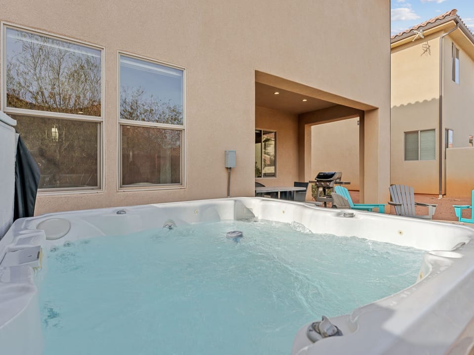 Backyard Private Hot Tub