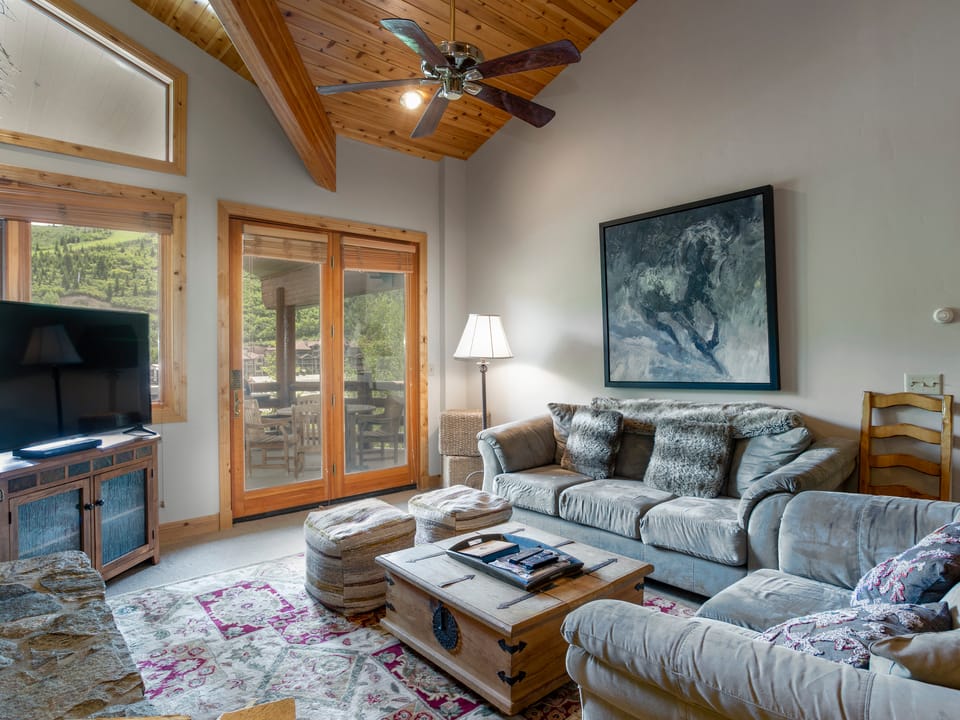 Four Bedroom Deluxe Residence with Spa #503 Apartment in Park City