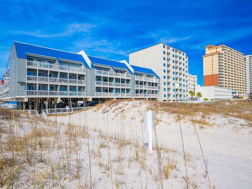 Regatta Property-18