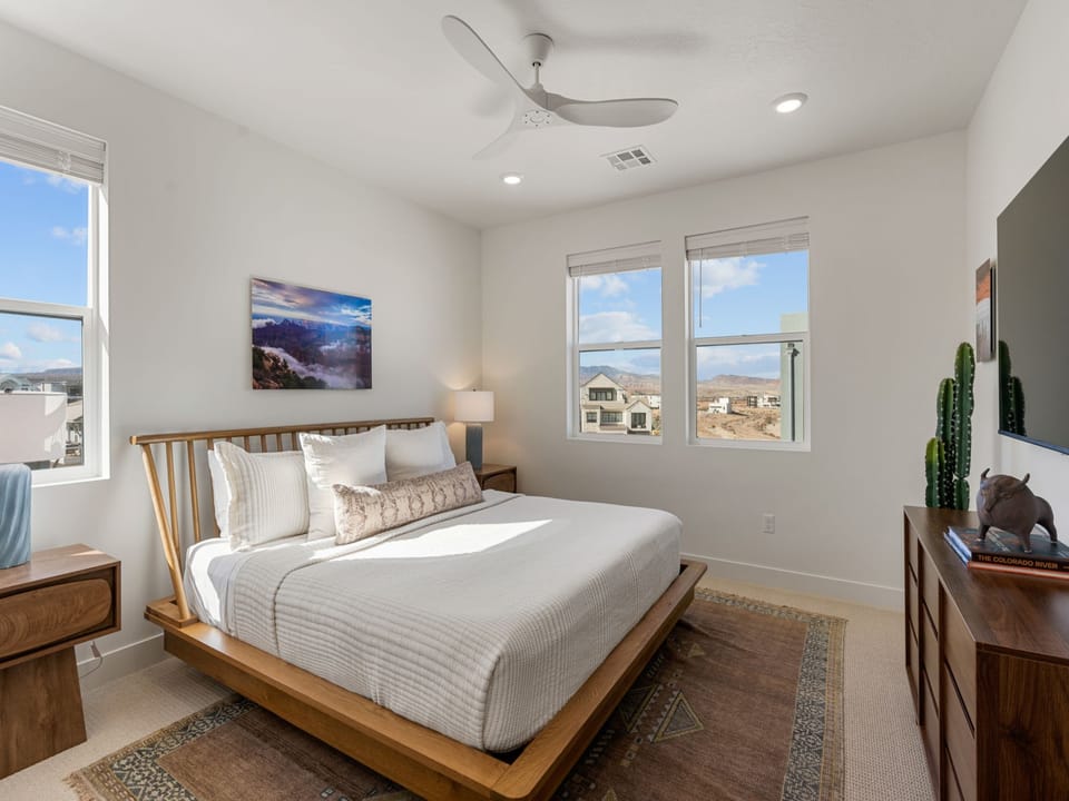 King Bedroom