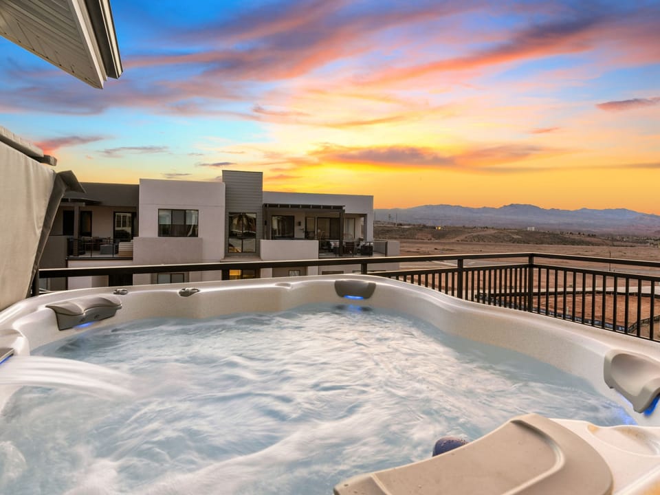Private Hot Tub