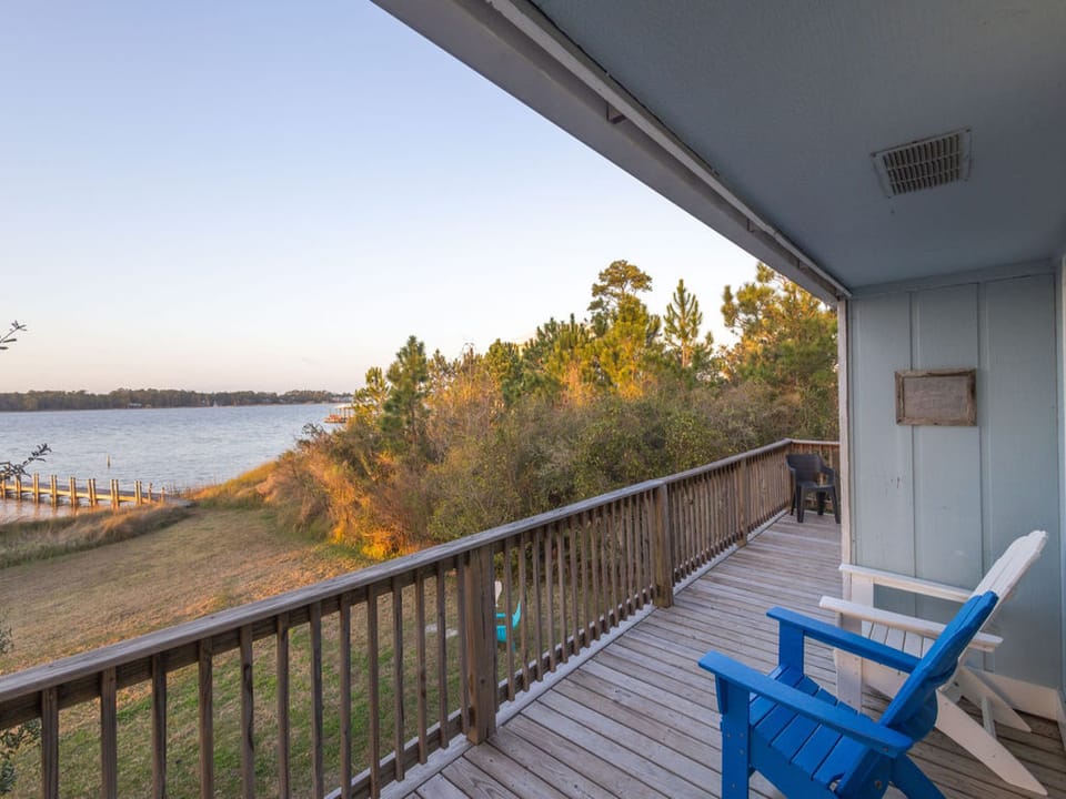 Enjoy gorgeous Little Lagoon views from the spacious balcony, which includes comfortable, Poly-deck seating for convenience.