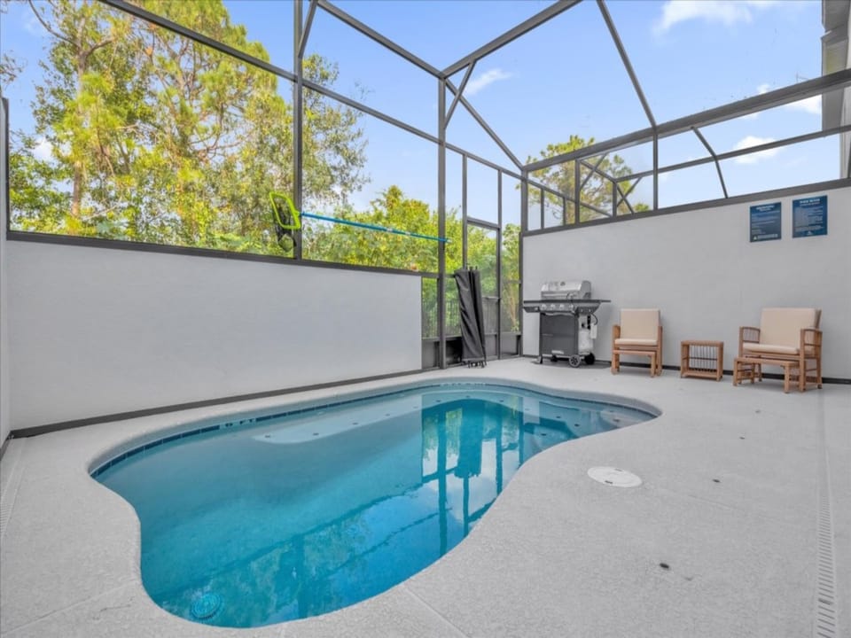 Private Pool