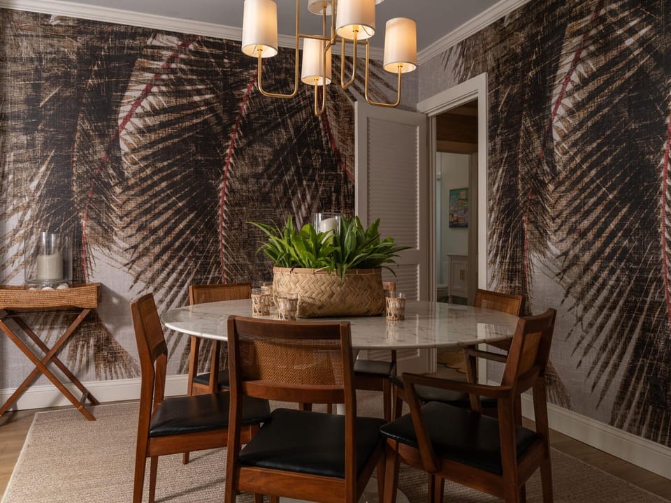 Dining room table