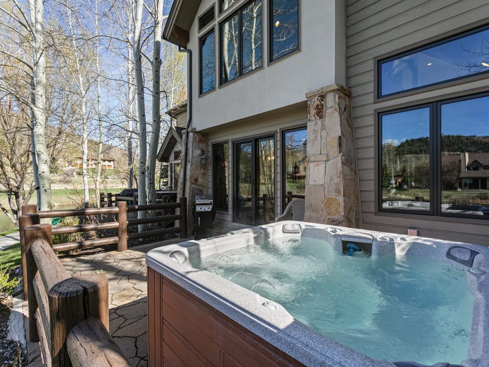 Tub