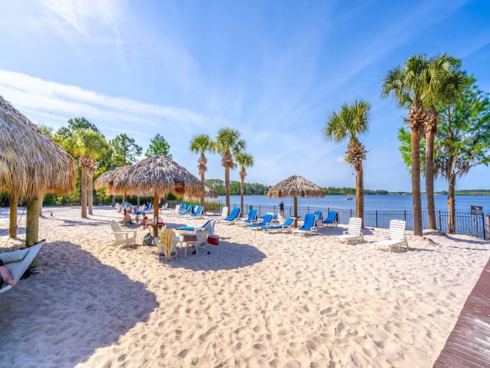 3b-Lakeside Beach.jpg