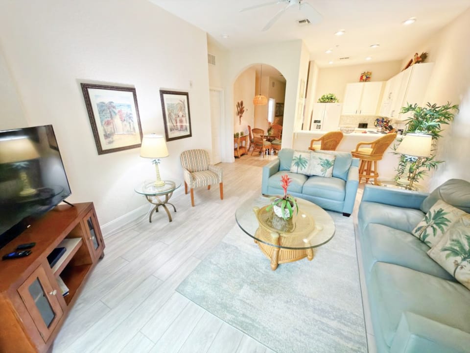 4-LivingRoom
