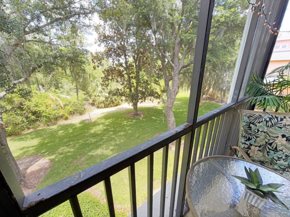 2-PrivateBalconyView