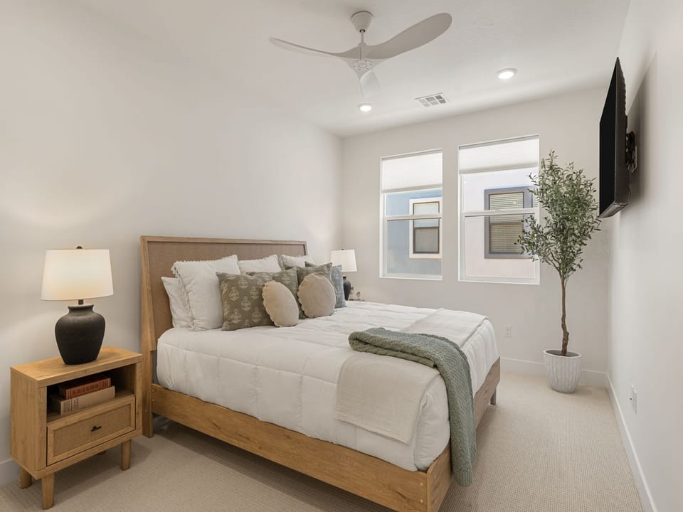 King Bedroom