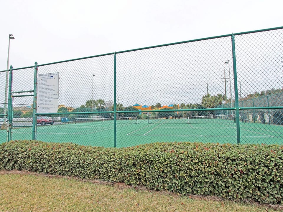 Lighted Tennis Courts