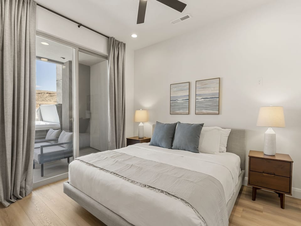King Bedroom