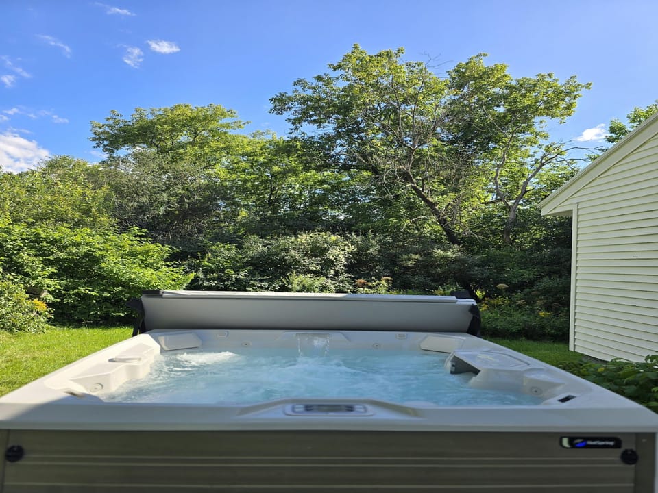 Tub