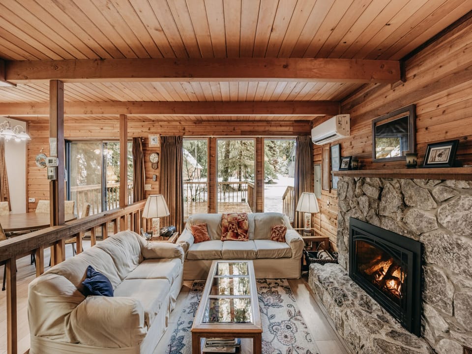 Sunken Living area