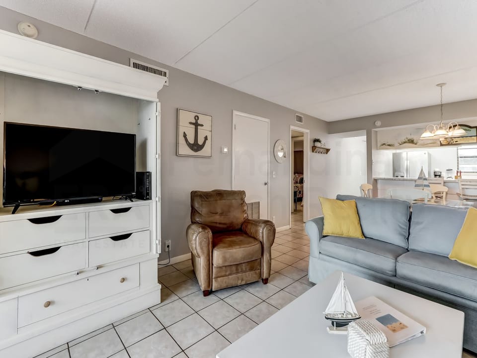 Living Area/TV