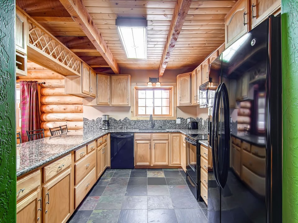 Kitchen, Snowshoe Retreat, Breckenridge Vacation Rental