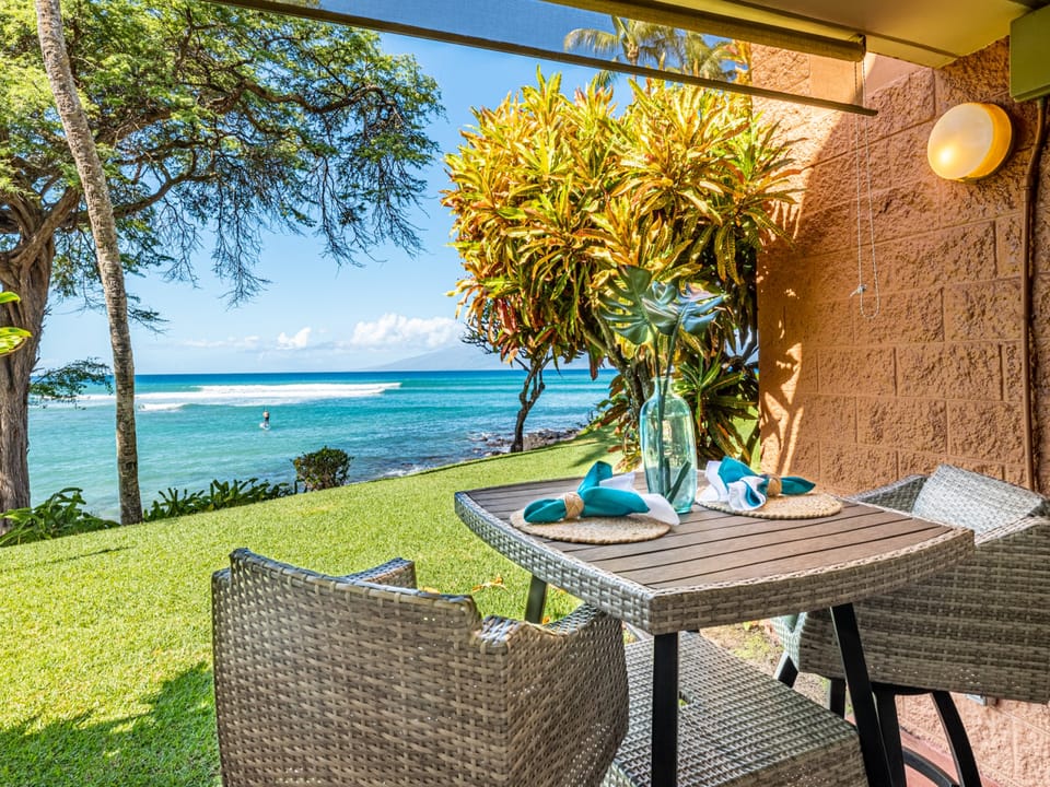 ocean front ground floor lanai